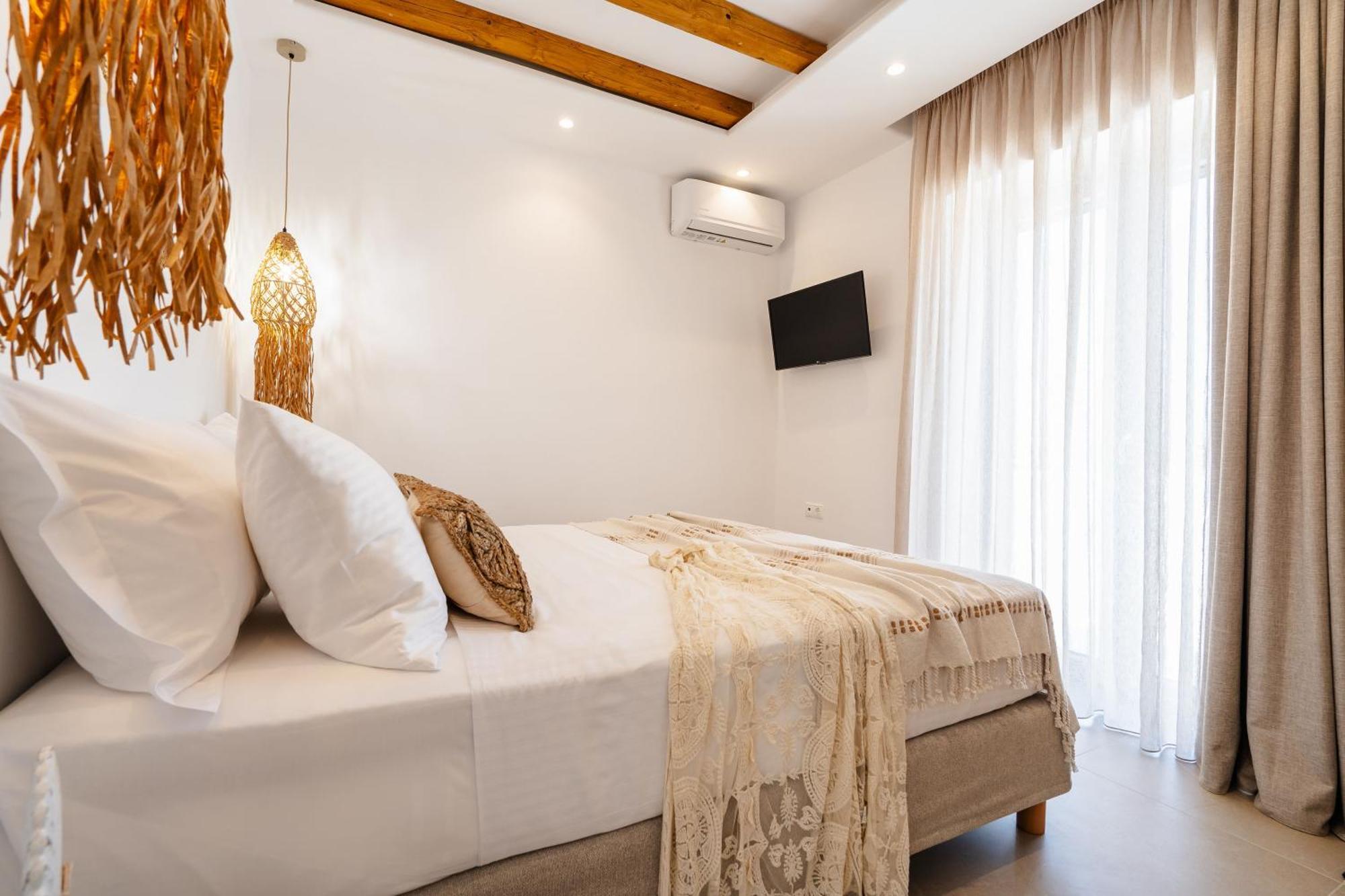 Nymphee Luxury Villas Agia Anna  Esterno foto